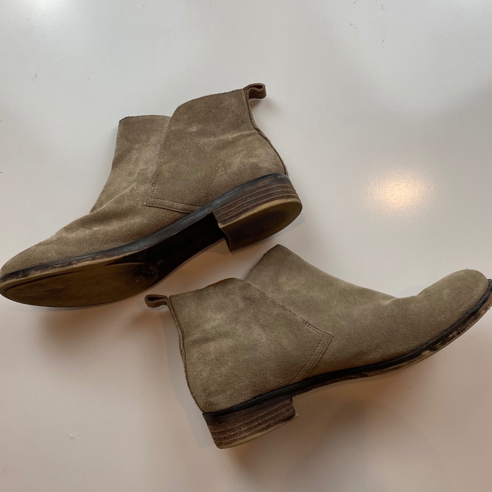 Lucky Brand Slip On Desert Boots